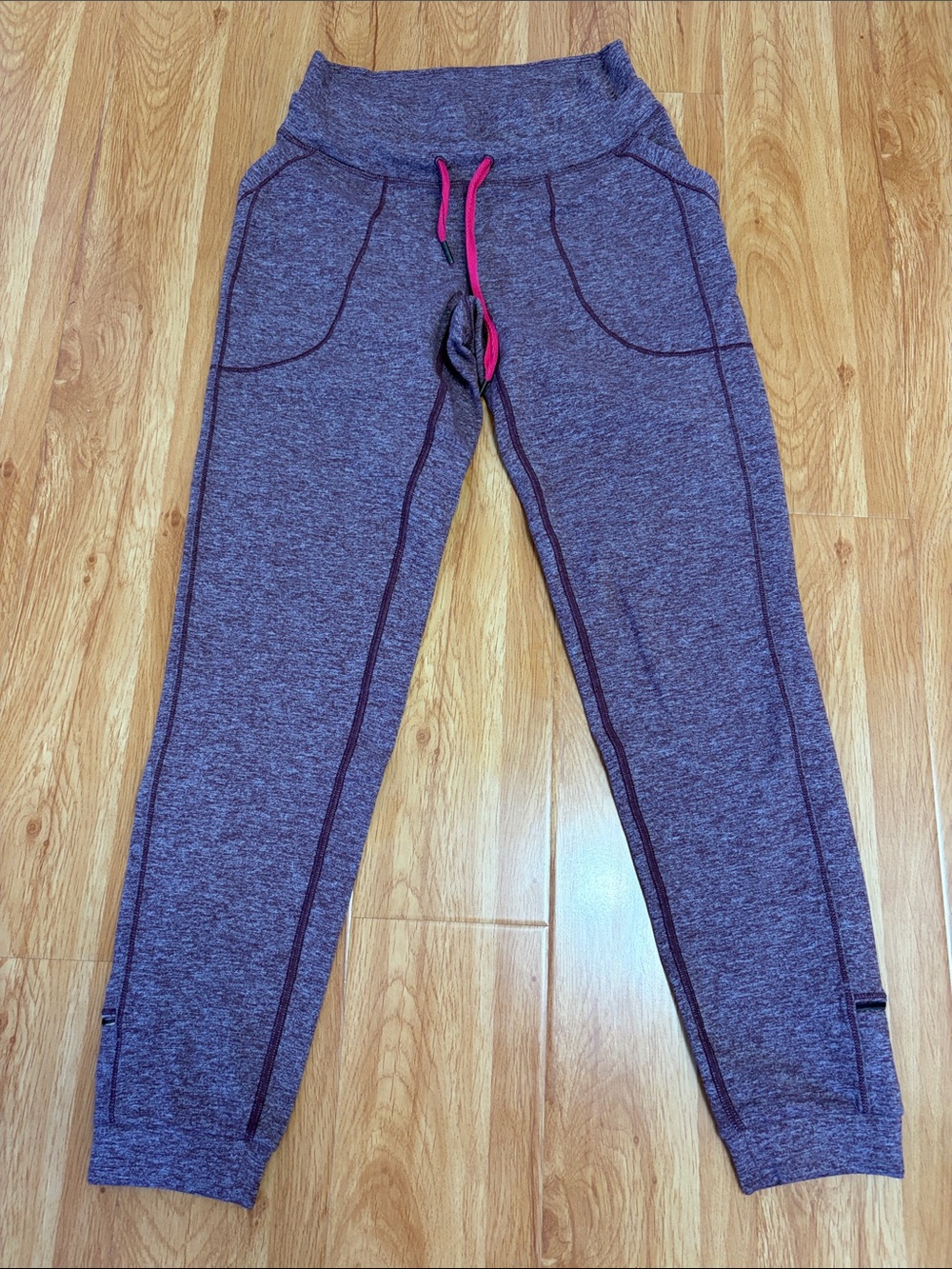 lululemon athletica Heathered Purple Maroon Joggers size 4